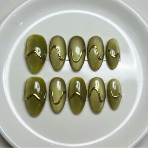 Olive Green Metallic Press-On Nails with Gold Wave Accent - Women Makeup